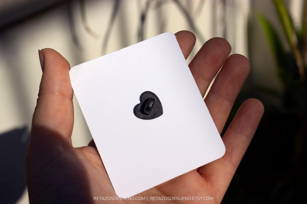 Hada Sakura - Pin madera - Imagen 4